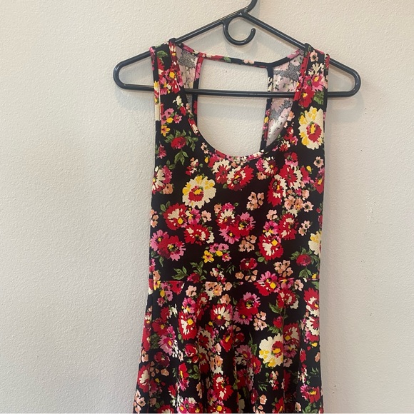 Banana Lemon Casual Mini Dress Size Small - Picture 3 of 9